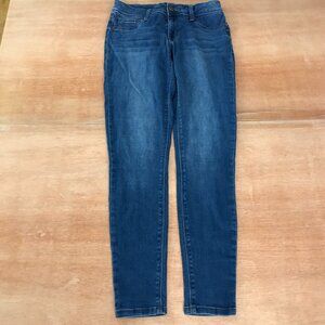 1822 Denim Jeans Women Size 27 Blue Mid Rise Medium Wash Stretch Straight Leg